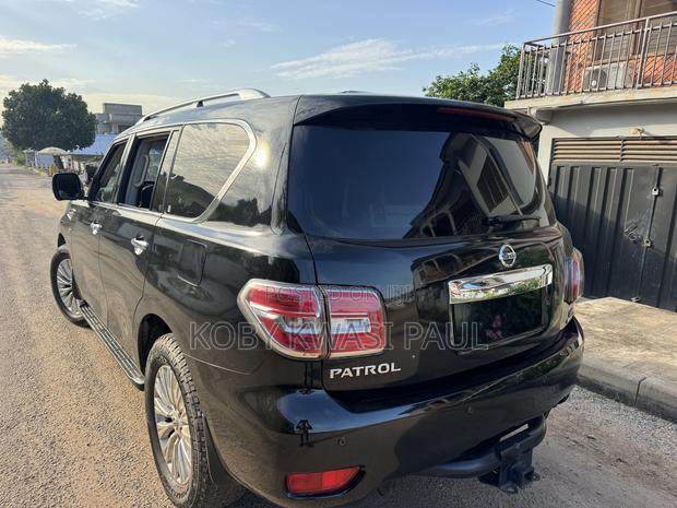 Nissan Patrol 2018 Black