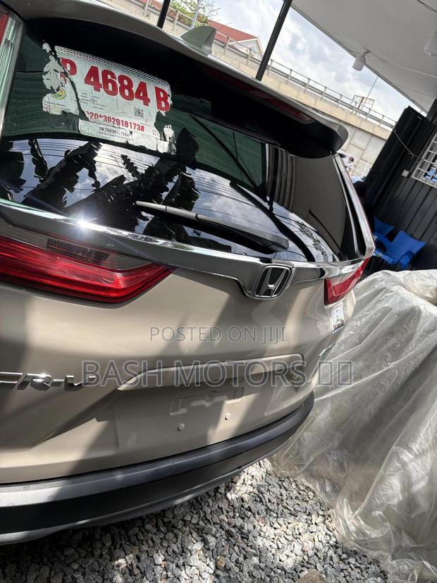 Honda CR-V 2020 Gold
