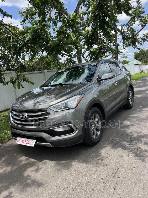 Hyundai Santa Fe SE AWD 2017 Gray