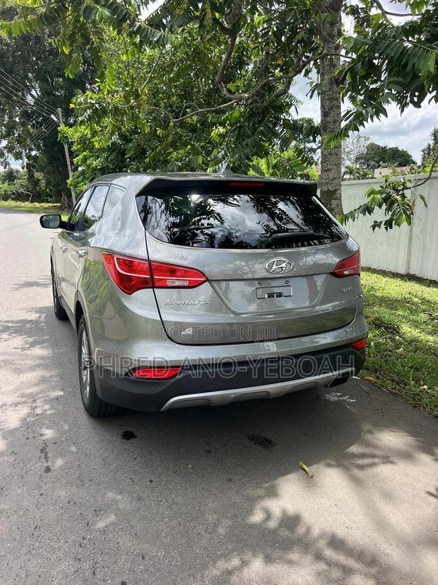 Hyundai Santa Fe SE AWD 2017 Gray