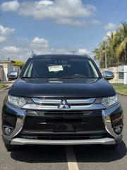 Mitsubishi Outlander 2.4 PHEV AWD 2017 Black for sale