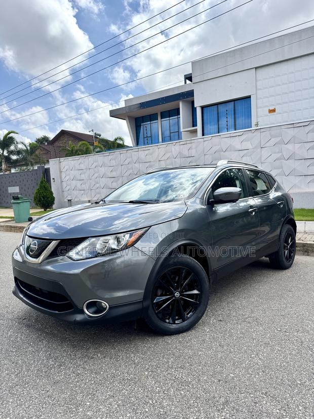 Nissan Rogue S AWD 2019 Gray