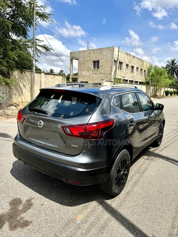 Nissan Rogue S AWD 2019 Gray