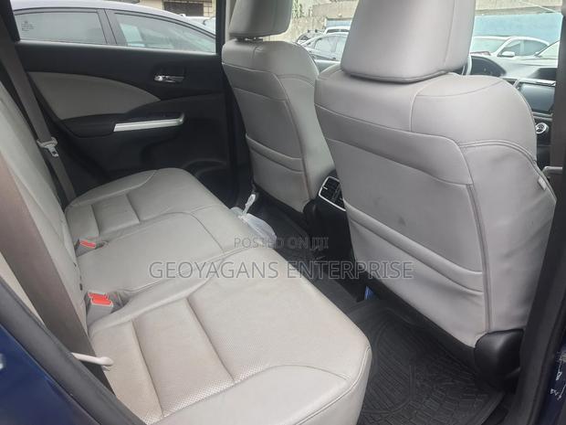 Honda CR-V Touring 4dr SUV AWD (2.4L 4cyl CVT) 2015 Blue