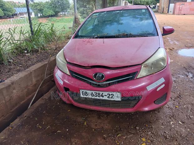 Toyota Vitz 2012 Pink