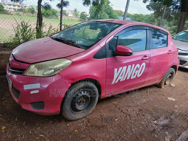 Toyota Vitz 2012 Pink
