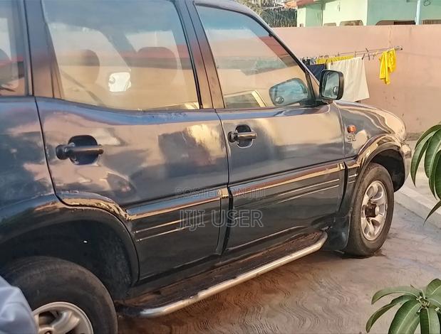 Nissan Terrano 1998 Blue