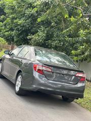 Toyota Camry SE 4dr Sedan (2.5L 4cyl 6A) 2014 Gray for sale