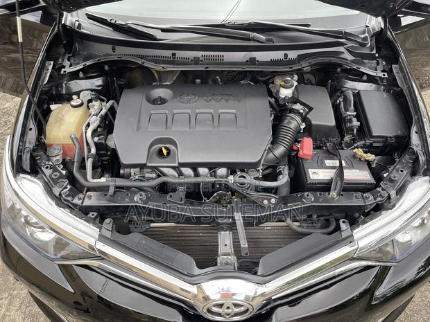 Toyota Corolla LE Eco 4dr Sedan (1.8L 4cyl CVT) 2016 Black