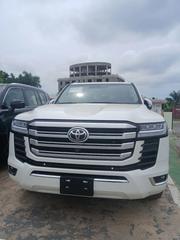 New Toyota Land Cruiser LC300 2025 White for sale