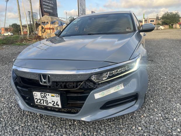 Honda Accord Sport (2.0L 4cyl Turbo 10A) 2019 Blue