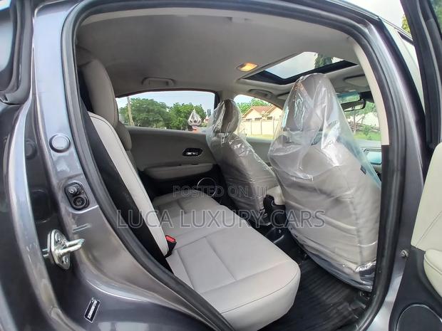 Honda HR-V 2019 Gray