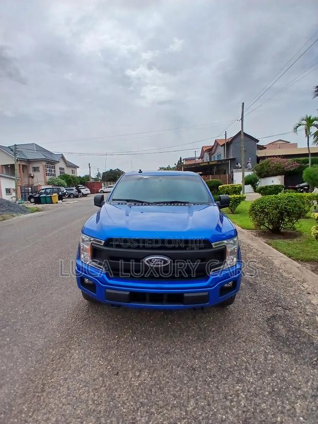 Ford F-150 2020 Blue