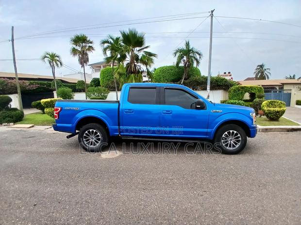 Ford F-150 2020 Blue