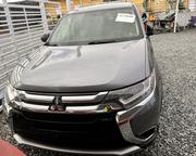 Mitsubishi Outlander 2018 Gray for sale