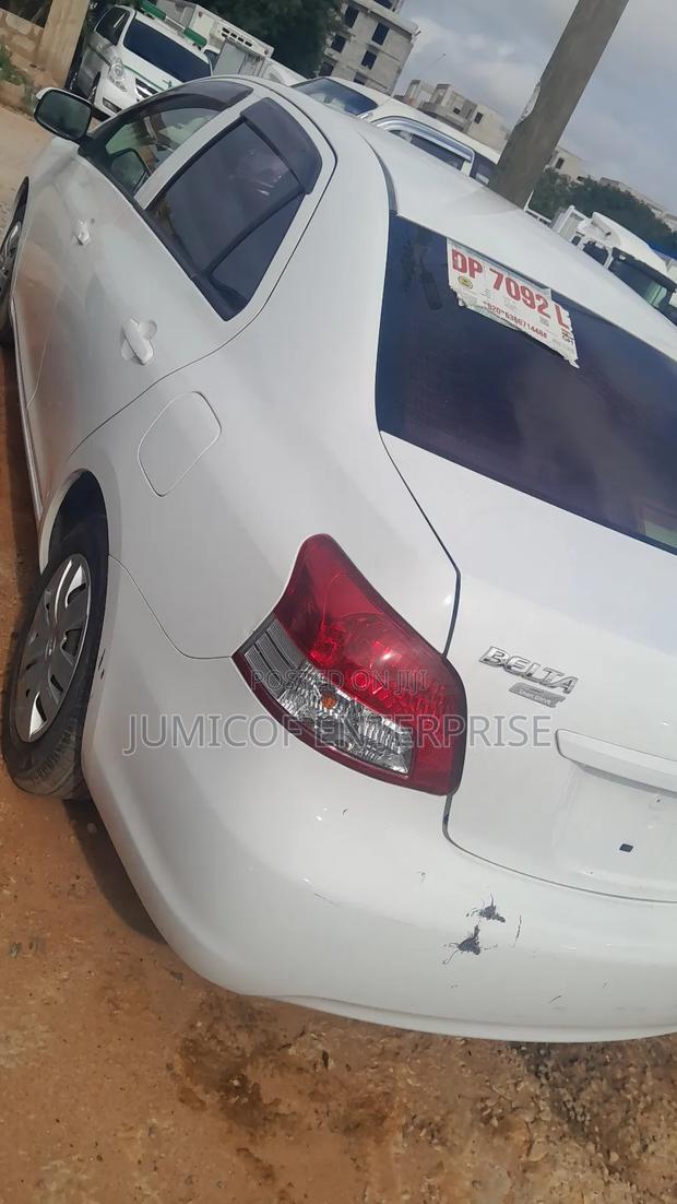 Toyota Belta 2010 White