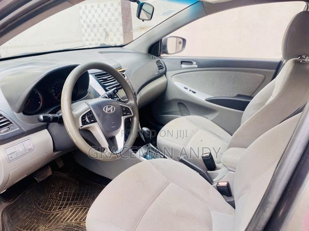 Hyundai Accent GLS Automatic 2012 Gray