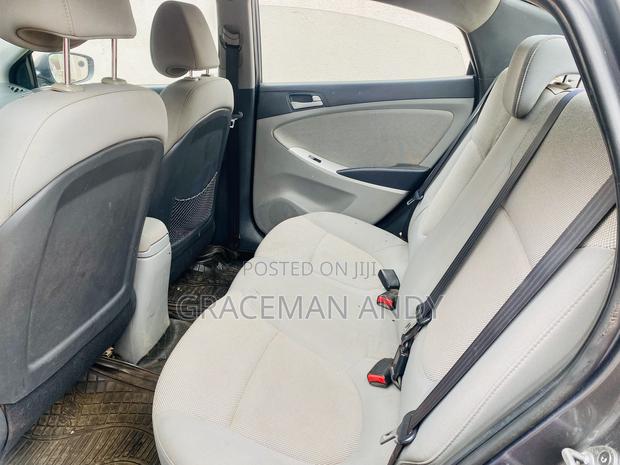 Hyundai Accent GLS Automatic 2012 Gray