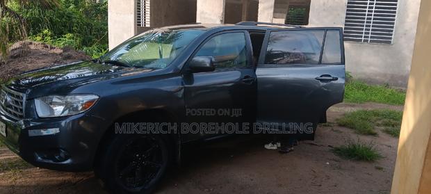 Toyota Highlander 2010 Gray