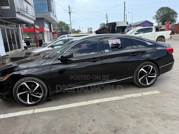 Honda Accord 2019 Black