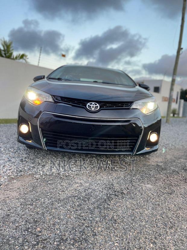 Toyota Corolla S Plus 4dr Sedan (1.8L 4cyl CVT) 2016 Black