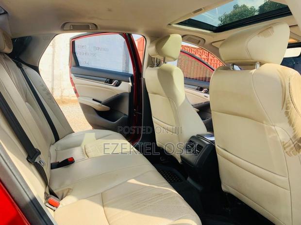 Honda Accord Sport (2.0L 4cyl Turbo 6M) 2019 Red