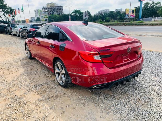 Honda Accord Sport (2.0L 4cyl Turbo 6M) 2019 Red