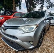 Toyota RAV4 XLE 4dr SUV (2.5L 4cyl 6A) 2018 Gray for sale