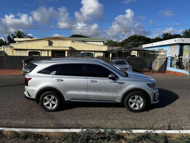 Kia Sorento LX 2021 Gray