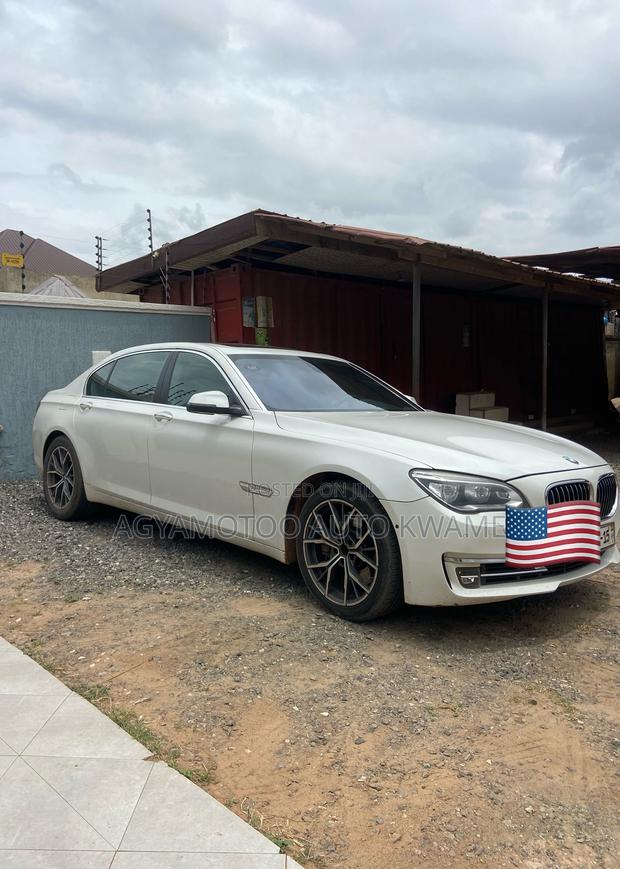 BMW 7 Series 750Li xDrive 4dr Sedan AWD (4.4L 8cyl Turbo 8A) 2014 White