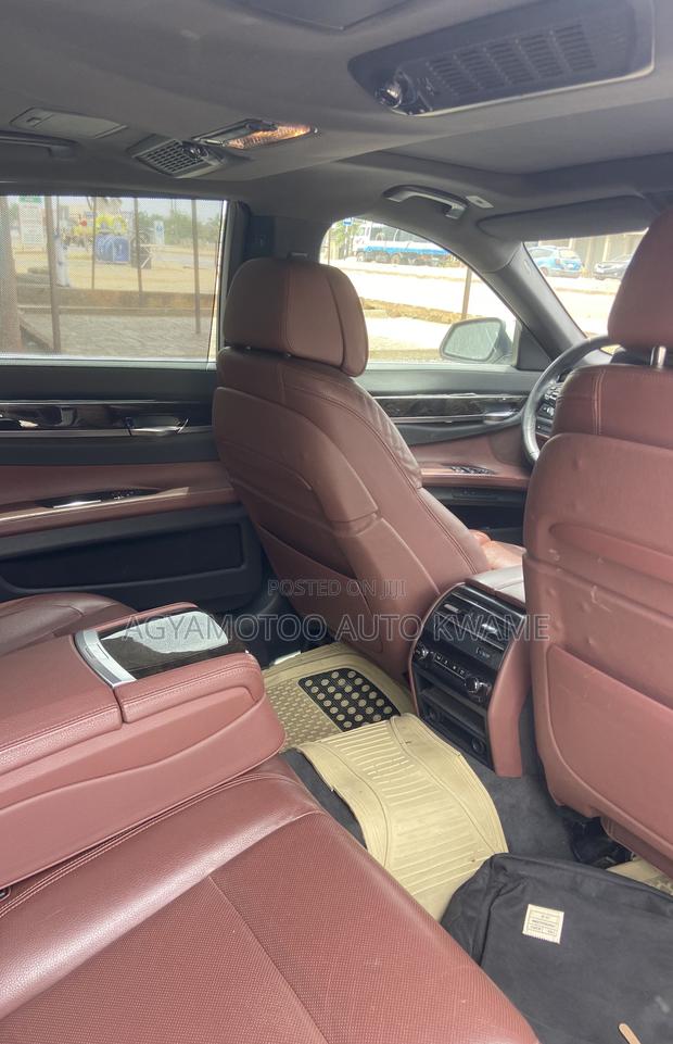 BMW 7 Series 750Li xDrive 4dr Sedan AWD (4.4L 8cyl Turbo 8A) 2014 White