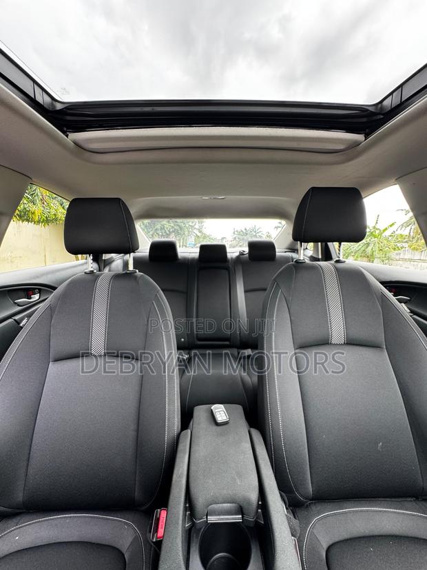 Honda Civic EX Sedan 2019 Black