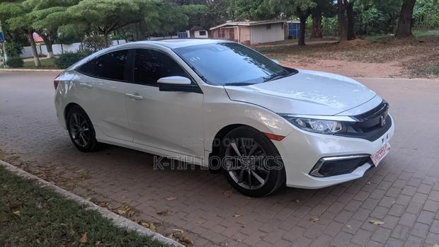 Honda Civic EX Sedan 2019 White