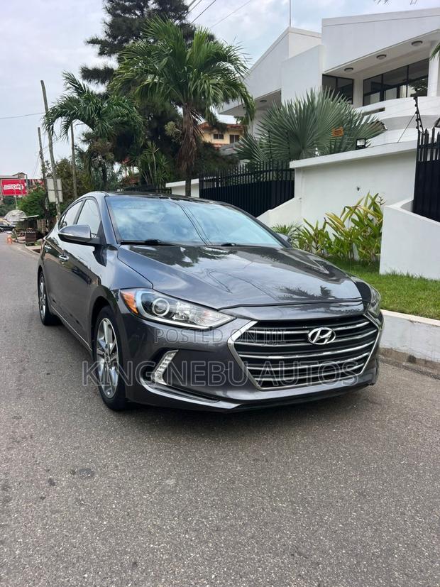 Hyundai Elantra Limited 2018 Gray