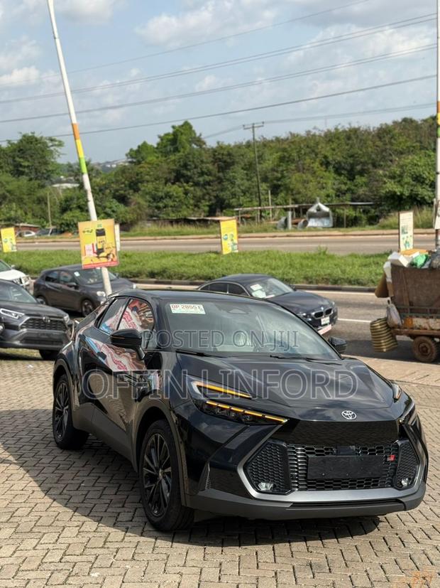 Toyota C-HR 2025 Black
