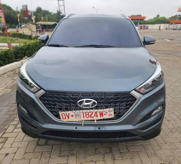 Hyundai Tucson 2017 Gray