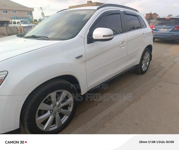 Mitsubishi Outlander SE 4dr SUV (2.4L 4cyl CVT) 2015 White