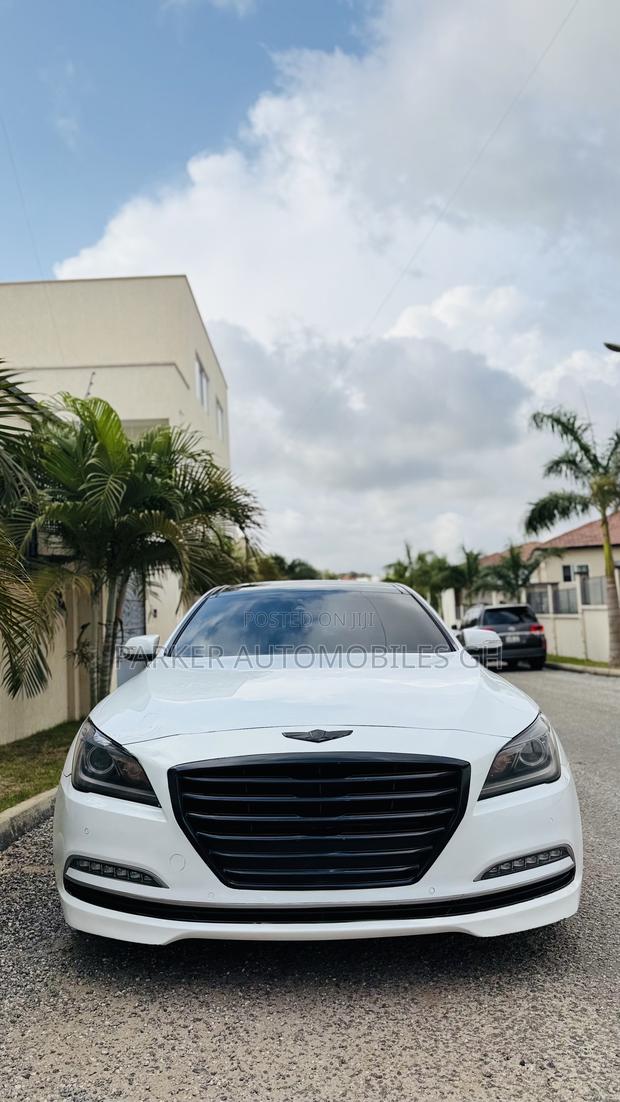Hyundai Genesis 5.0 R-Spec 4dr Sedan (5.0L 8cyl 8A) 2014 White