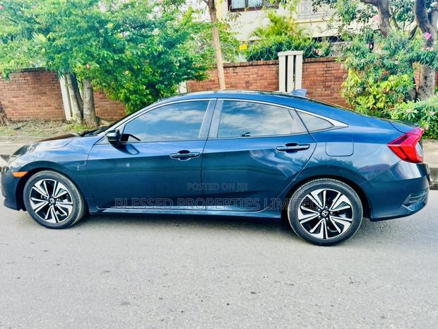 Honda Civic EX-T Sedan 2018 Blue