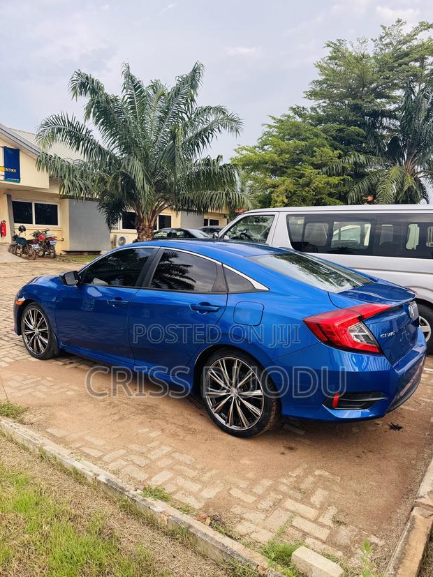 Honda Civic EX 4dr Sedan (2.0L 4cyl) 2017 Blue