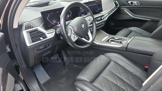 BMW X7 xDrive40i 2023 Black