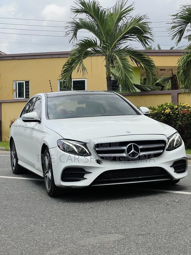 Mercedes-Benz E300 2018 White