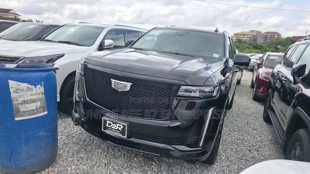 Cadillac Escalade ESV 2024 Black