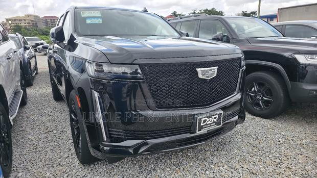 Cadillac Escalade ESV 2024 Black
