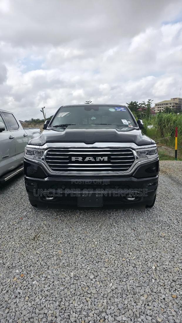 Dodge RAM 2023 Black