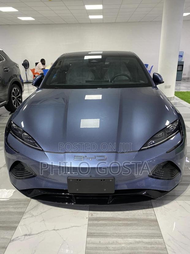 New BYD Seal DM-i 2025 Blue