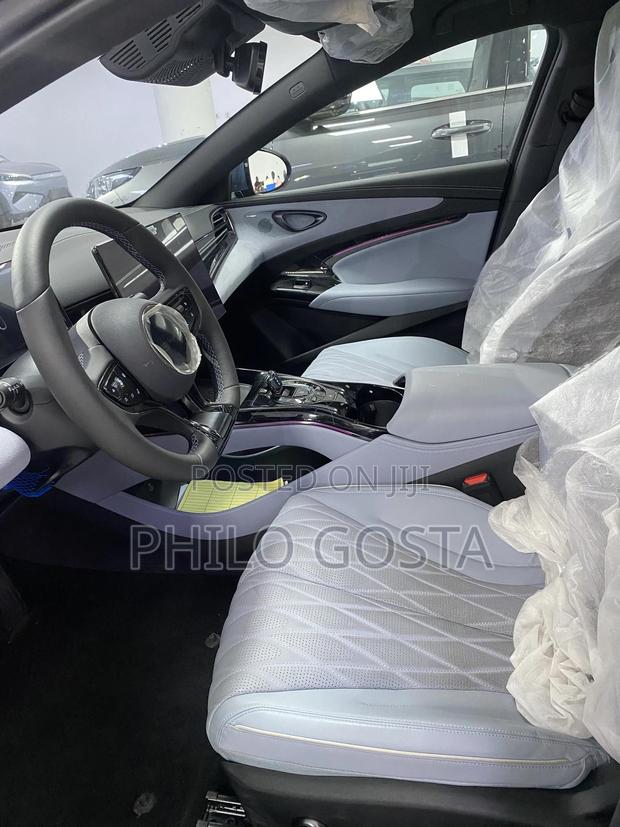 New BYD Seal DM-i 2025 Blue