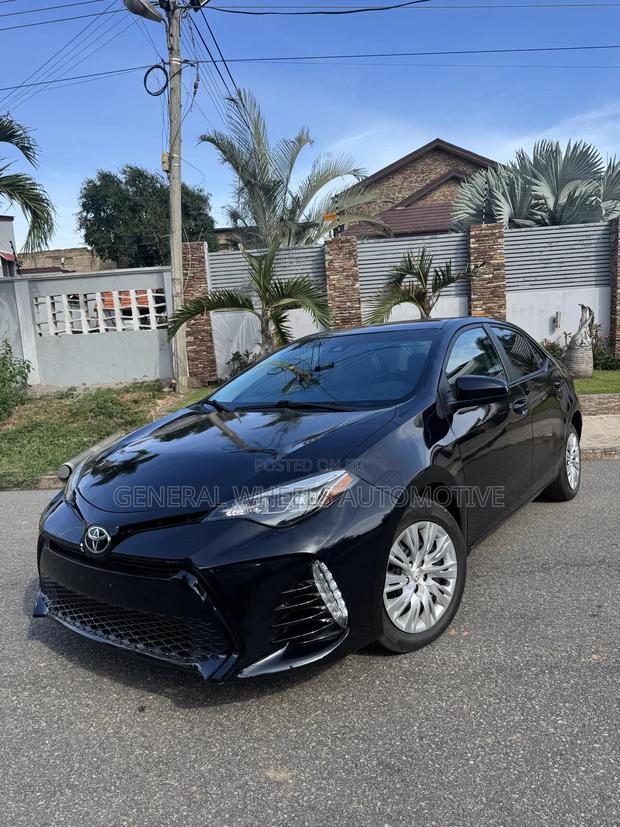 Toyota Corolla LE 4dr Sedan (1.8L 4cyl CVT) 2017 Black