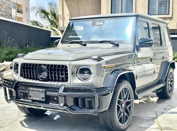 New Mercedes-Benz G-Class 2025 Gray