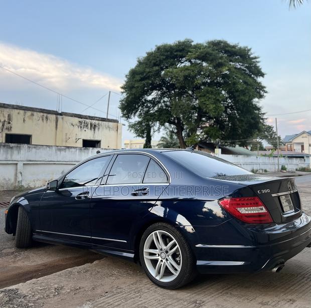 Mercedes-Benz C300 Sport 4Matic Sedan AWD (3.5L 6cyl 7A) 2014 Blue
